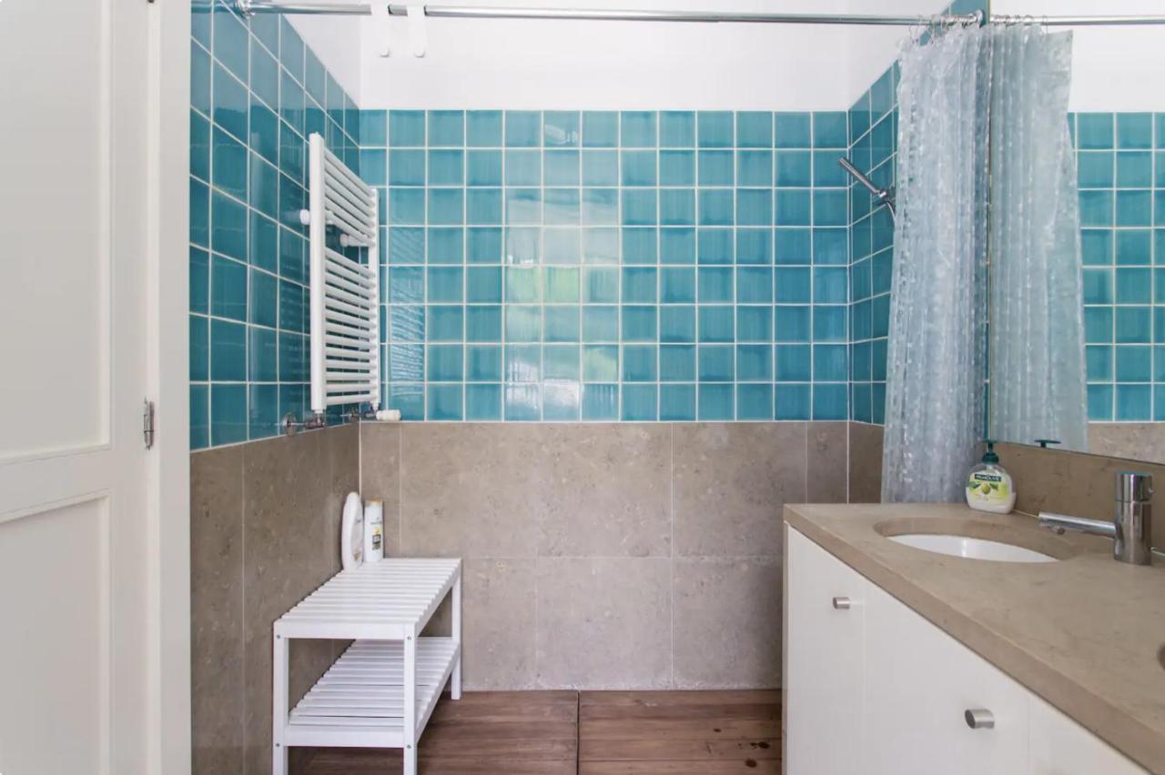 Beautiful 3-Story House In Chiado With A 40M² Private Terrace Apartment Lisboa Ngoại thất bức ảnh